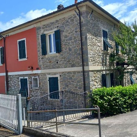 La Casa Del Marchese Malaspina Мулаццо Экстерьер фото